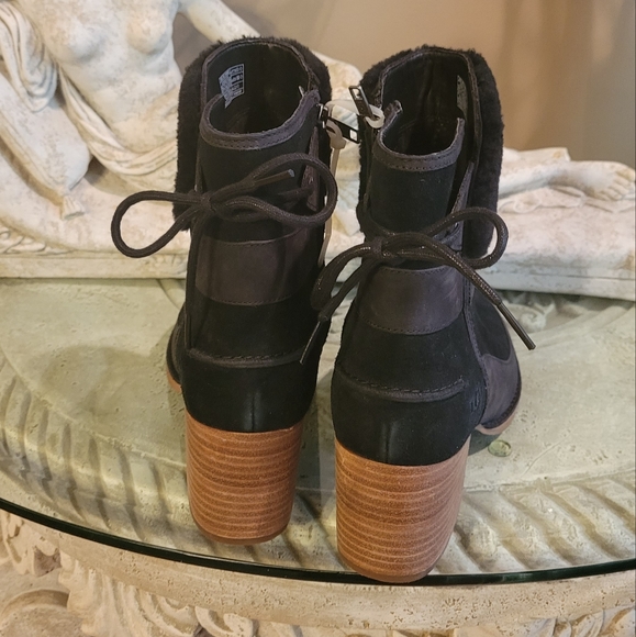 Ugg Kirke Suede Brushed Leather Shearling Stacked Heel Bootie Black Size 9 #458 - Picture 12 of 14